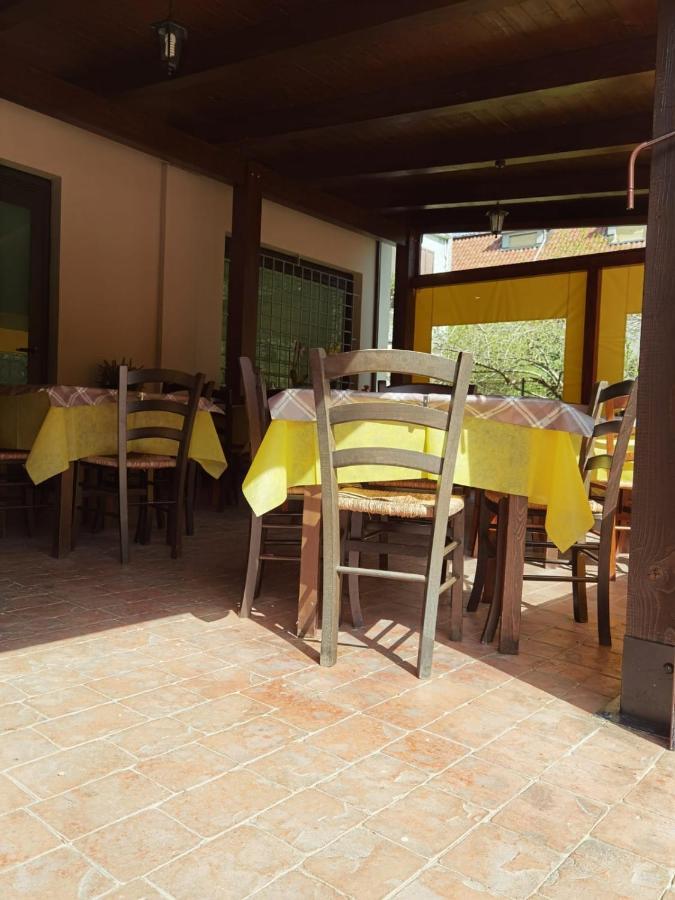 Hotel Edelweiss Laino Borgo ภายนอก รูปภาพ